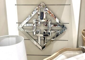NEW Art Deco Elegant Classy Decorative Square Diamond Hanging Wall Decor Mirror