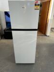 HISENSE 326 LITRES FRIDGE FREEZER
