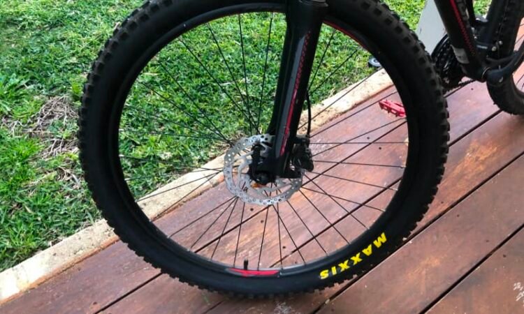 2 x Merida Big Seven (2019) with brand new Maxxis tyres