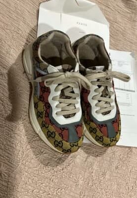 Best Gucci Sneakers Good Condition near me - Palm Beach QLD