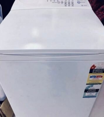 Best FISHER & PAYKEL WASHING MACHINE 5.5KG AS NEW - Free Delivery near me - SouthPort QLD