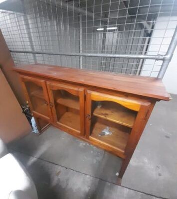 Best Free...Mixed lot,shop fittings,cabinets etc near me - Crows Nest QLD