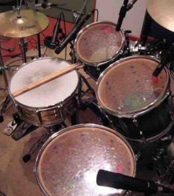 Best Wanted: DRUMMER seeking Guitarist/Bassist near me - Wangaratta VIC