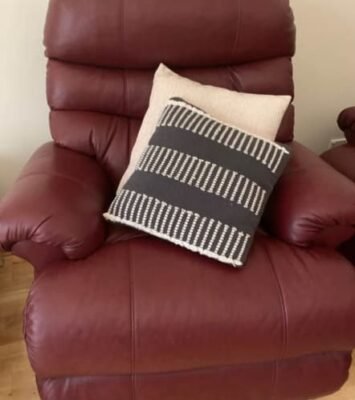 Best Lounge Suite, Italian Leather In Excellent Condition, Reclines near me - Darch WA