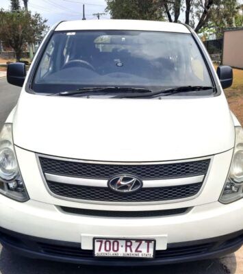 Best 2010 HYUNDAI iLOAD CREW 5 SP MANUAL 4d Van 6 seater - Motor not going! near me - Cars, Vans & Utes