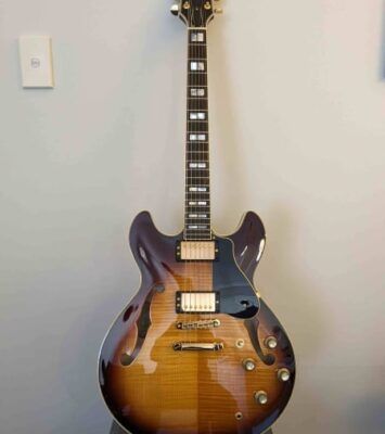 Best Yamaha SA2200 Guitar with Violin Sunburst Finish near me - Books, Music & Games