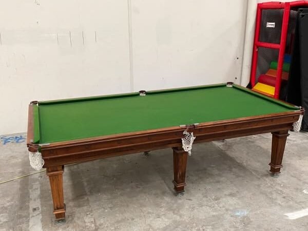 9FT Pool/Snooker Table
